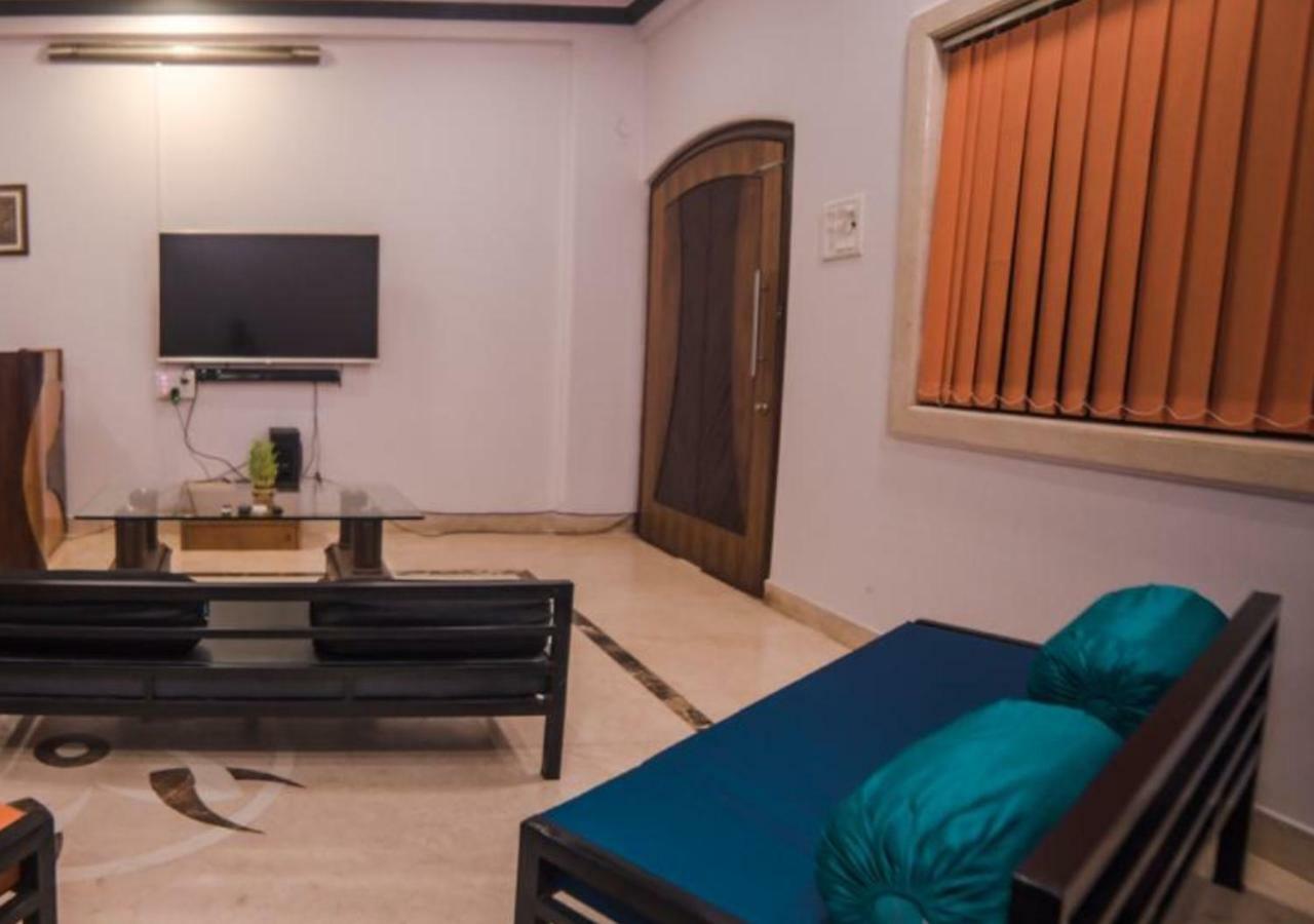 Happinest - The Backpacker'S Hostel Mumbai Ngoại thất bức ảnh